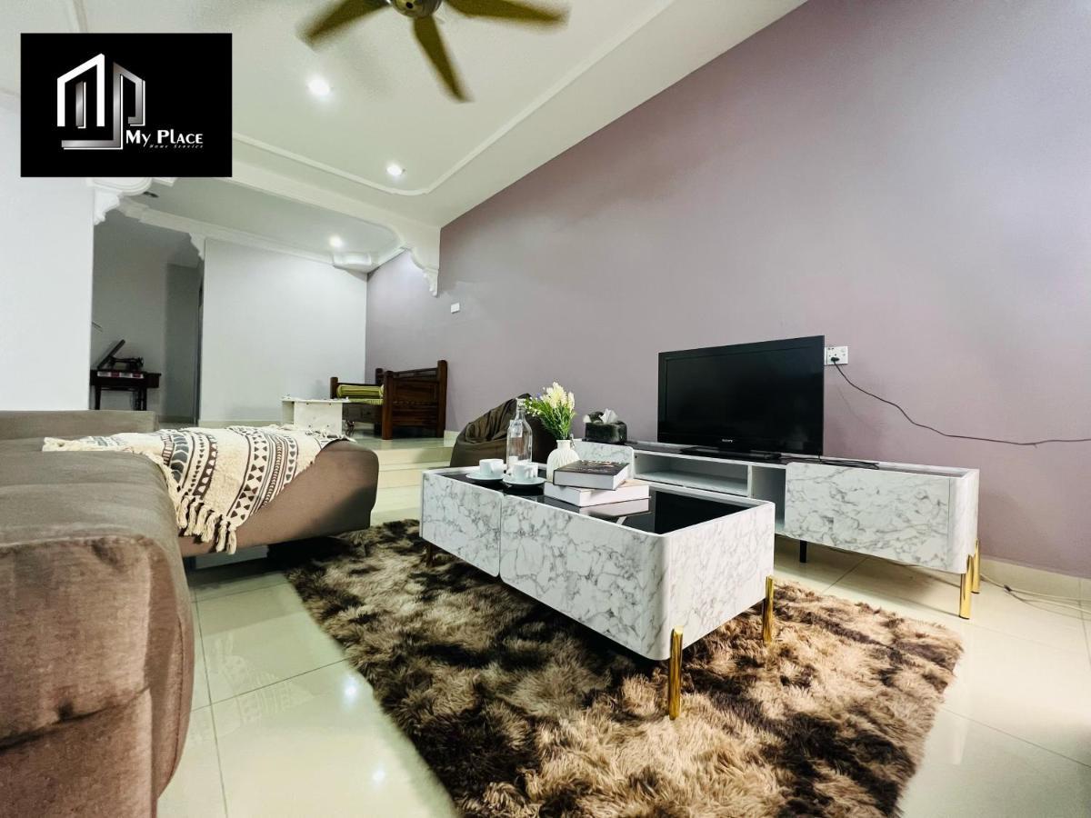 2 Storey 5Br 16Pax Semabok Taman Cheng Ho, 3 By Myplace 말라카 외부 사진