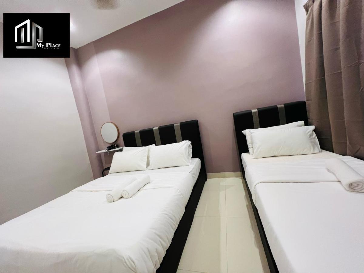 2 Storey 5Br 16Pax Semabok Taman Cheng Ho, 3 By Myplace 말라카 외부 사진
